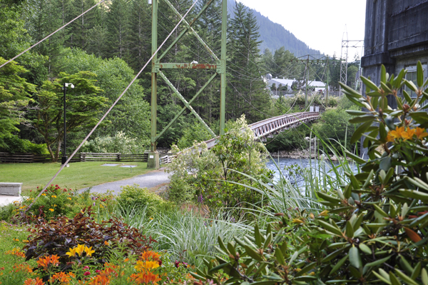 the small suspension bridge